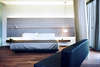 B Hotel 